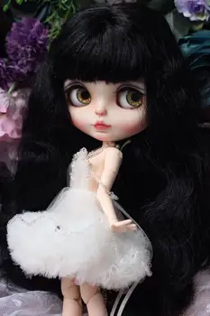 Предварителна продажба на Blyth кукла Индивидуални кукли, Кукли с черна коса
