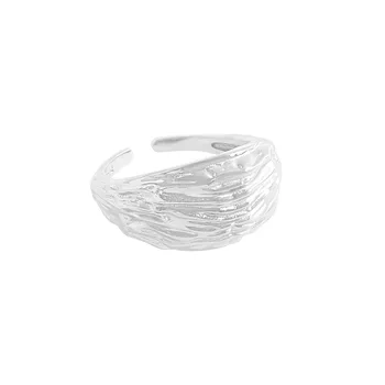 Малък и луксозен дизайн с разнообразни гънки и нередовни текстура Текстурное пръстен от сребро 925 проба за жени